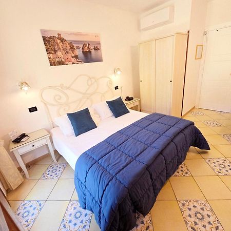 Hotel Cala Marina Castellammare del Golfo Ngoại thất bức ảnh
